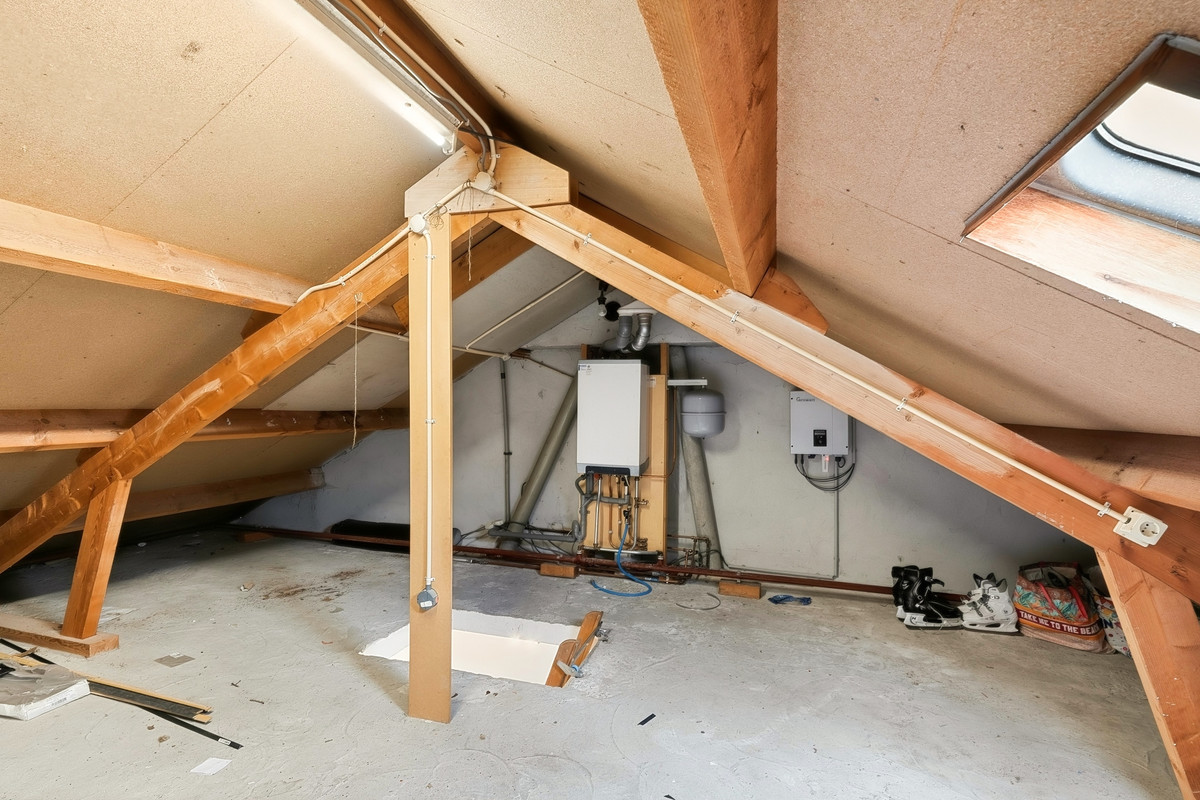 Tussenwoning te koop: Constantijnstraat 89, Vroomshoop