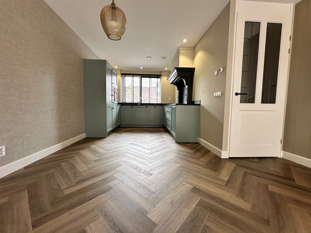 Tussenwoning te huur: Weijland 14, Spierdijk