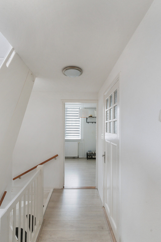 Tussenwoning te koop: Eigenhaard 31, Dordrecht