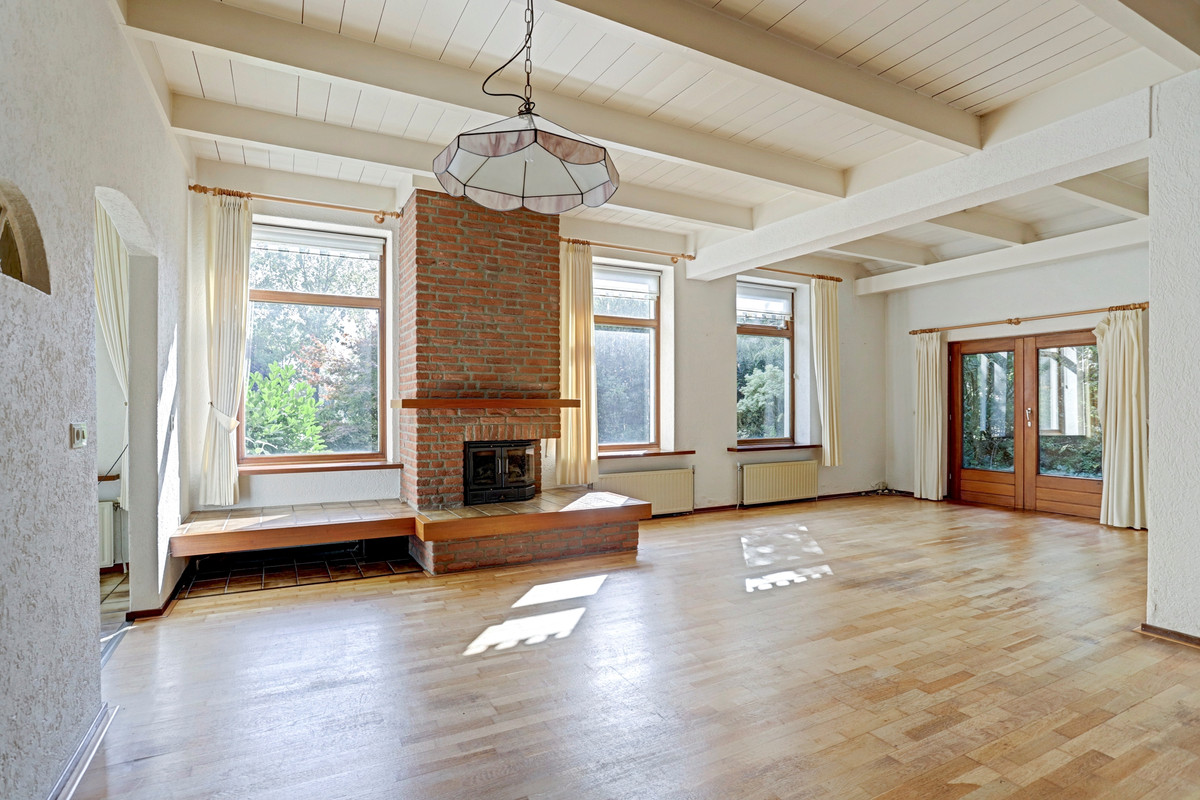 Vrijstaande woning te koop: Hoofdkanaal WZ 135, Emmer-Compascuum