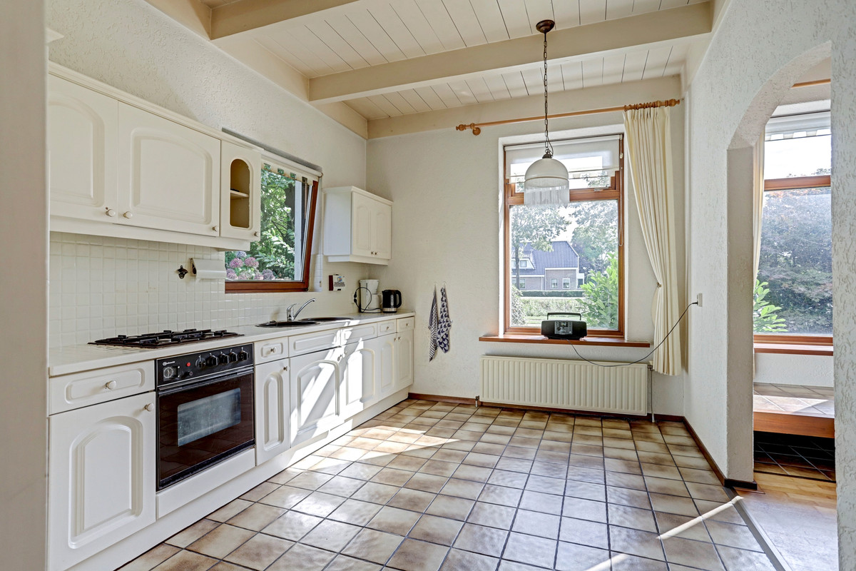 Vrijstaande woning te koop: Hoofdkanaal WZ 135, Emmer-Compascuum