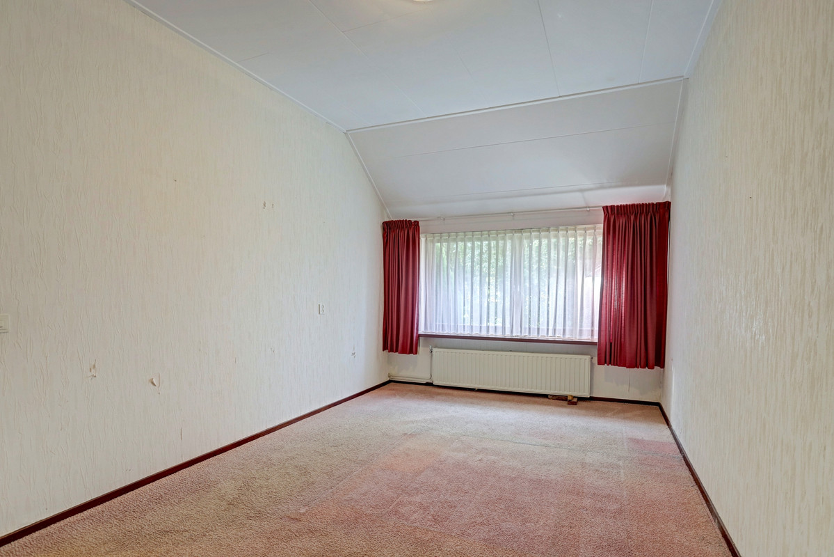 Vrijstaande woning te koop: Hoofdkanaal WZ 135, Emmer-Compascuum
