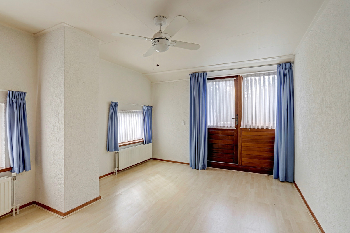Vrijstaande woning te koop: Hoofdkanaal WZ 135, Emmer-Compascuum