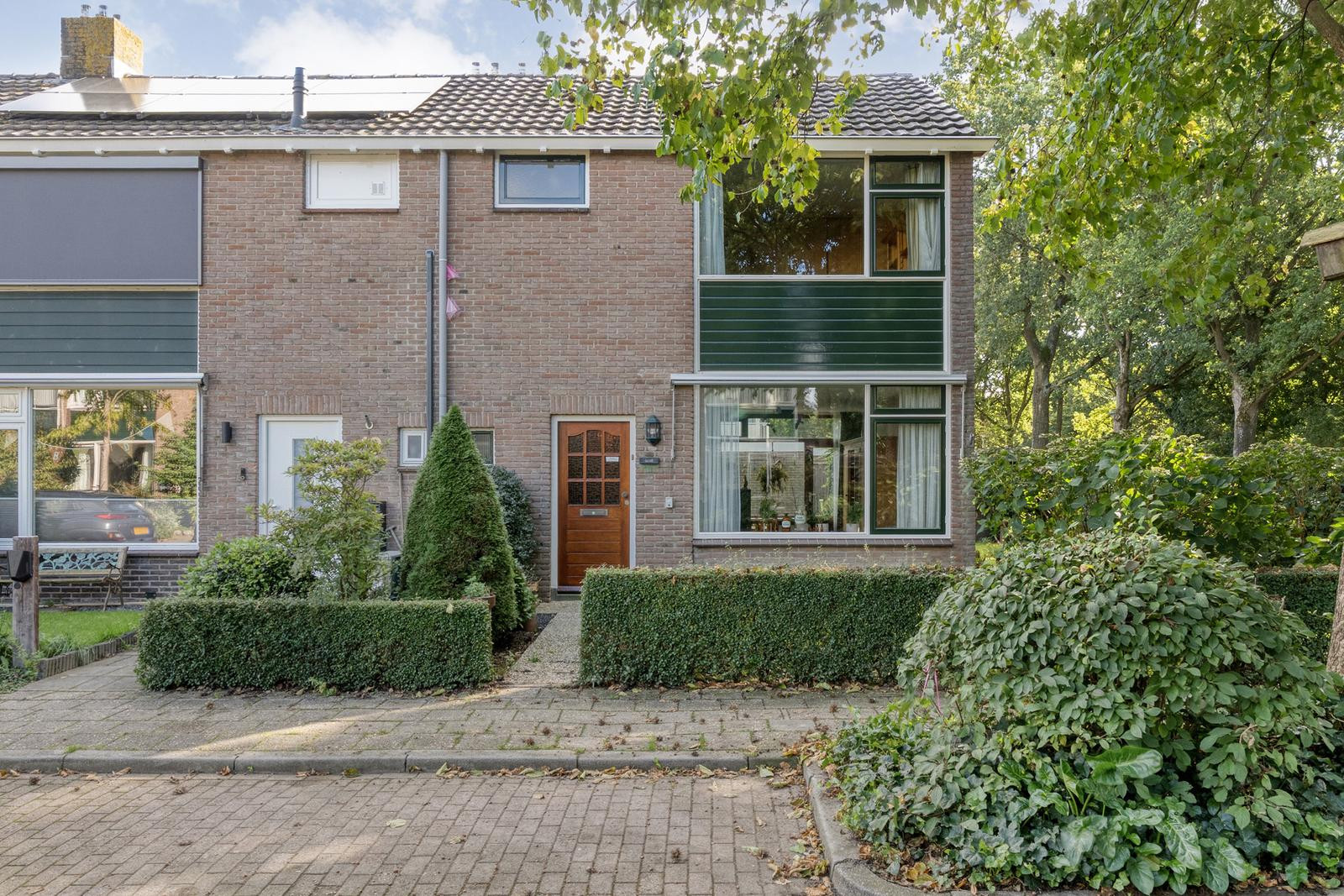 5-kamer huis & enkelgesinswoning van 72 m²