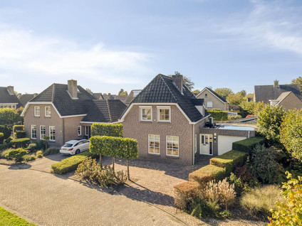 Zandweide 8