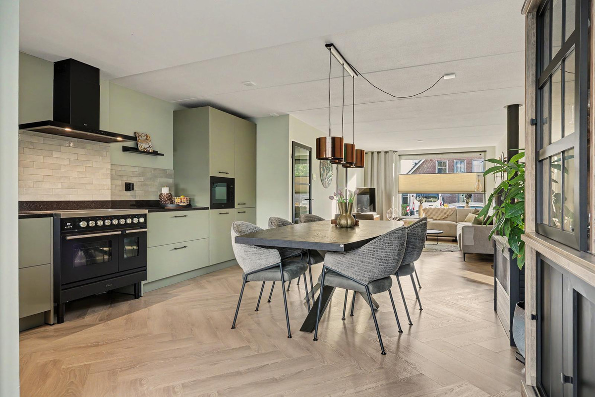 Tussenwoning te koop: Dr.W.Dreeslaan 9, Goes