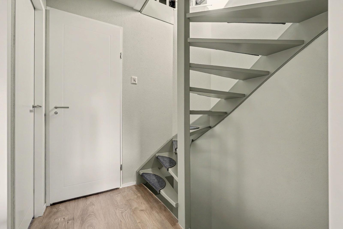 Tussenwoning te koop: Dr.W.Dreeslaan 9, Goes
