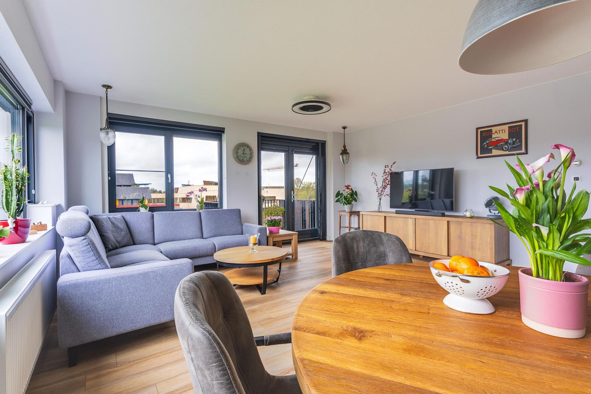 Appartement te koop: Zandsteen 79, Hoorn