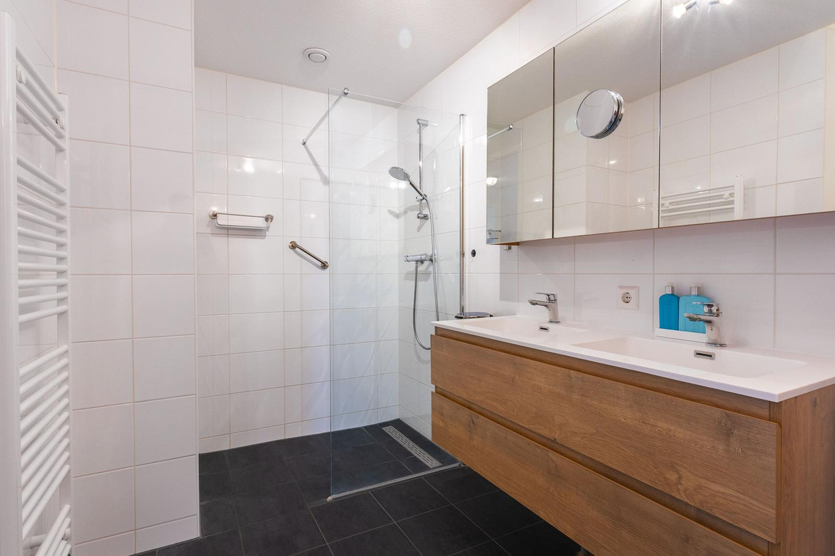 Appartement te koop: Zandsteen 79, Hoorn