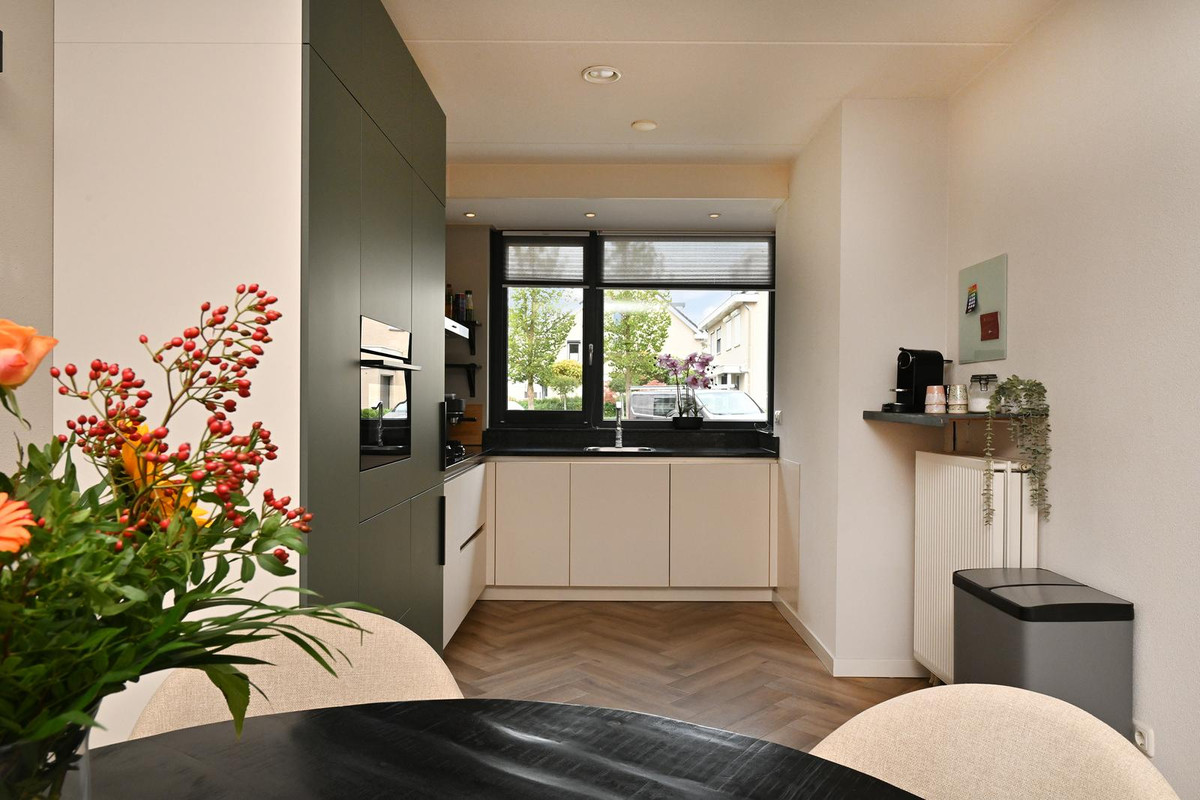 Hoekwoning te koop: Hof van Steenbergen 14, Steenbergen