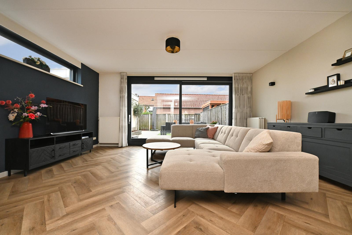 Hoekwoning te koop: Hof van Steenbergen 14, Steenbergen