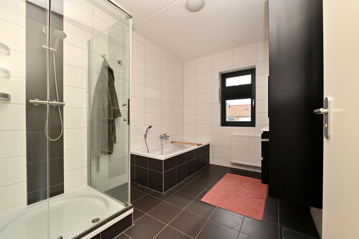 Hoekwoning te koop: Hof van Steenbergen 14, Steenbergen