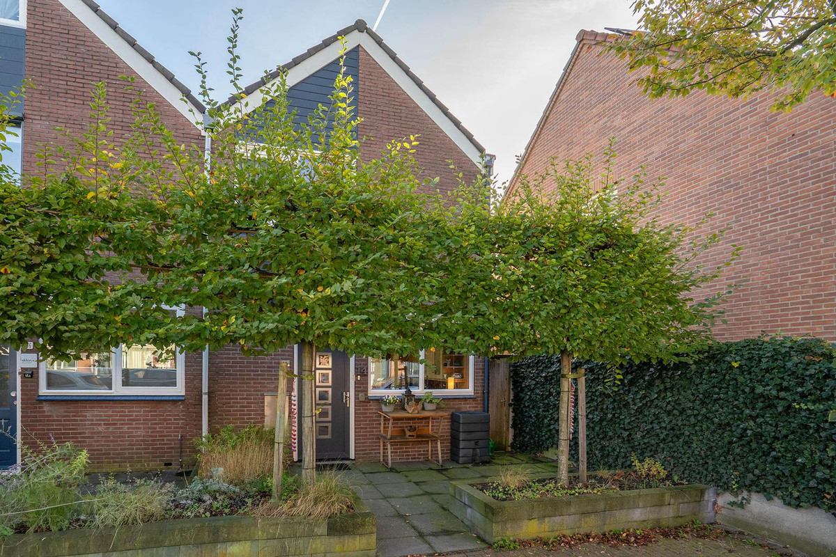 Hoekwoning te koop: Penninkstraat 14, Enschede