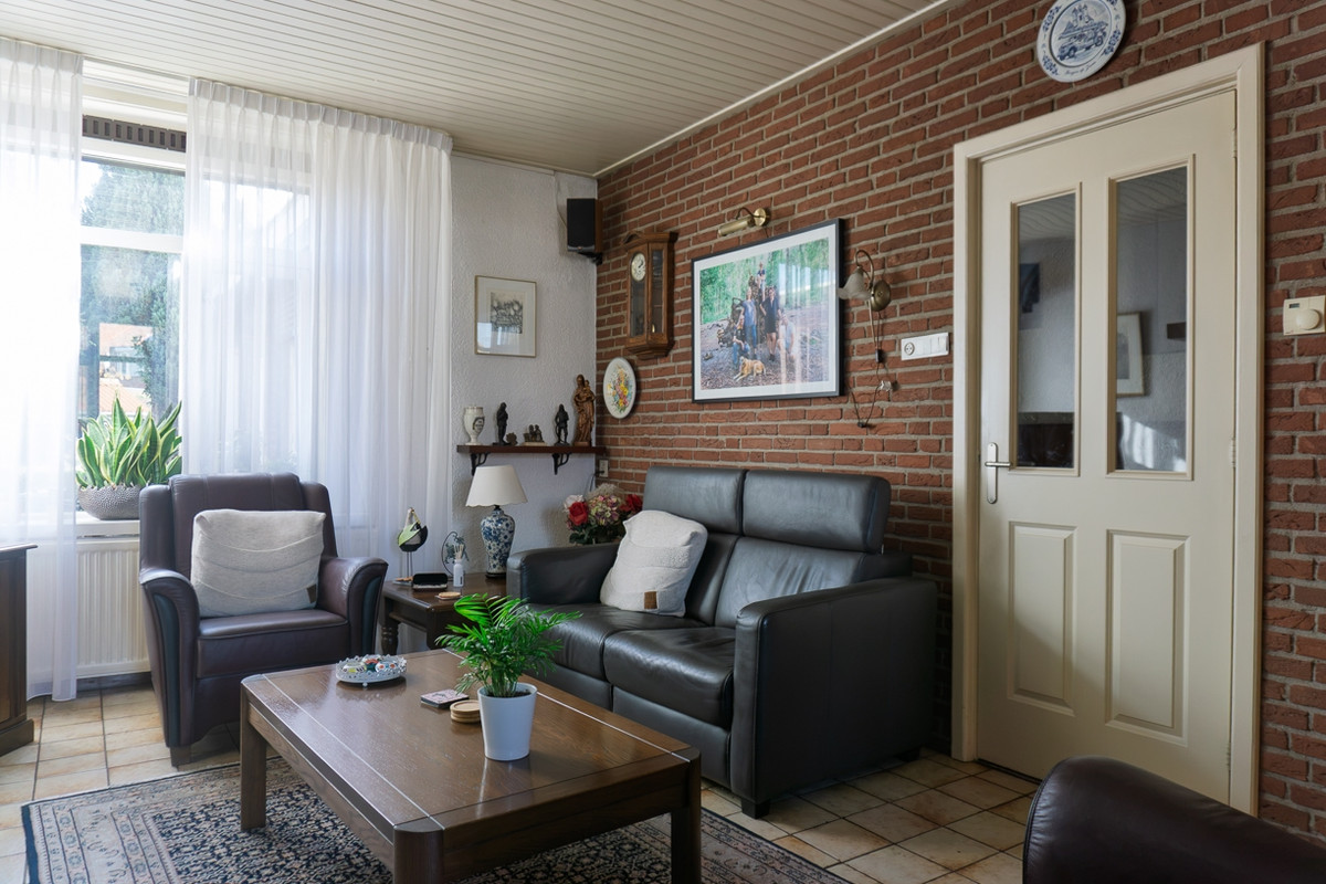 Twee-onder-één-kap te koop: Nicolaas Beetsstraat 10A, Bergen Op Zoom