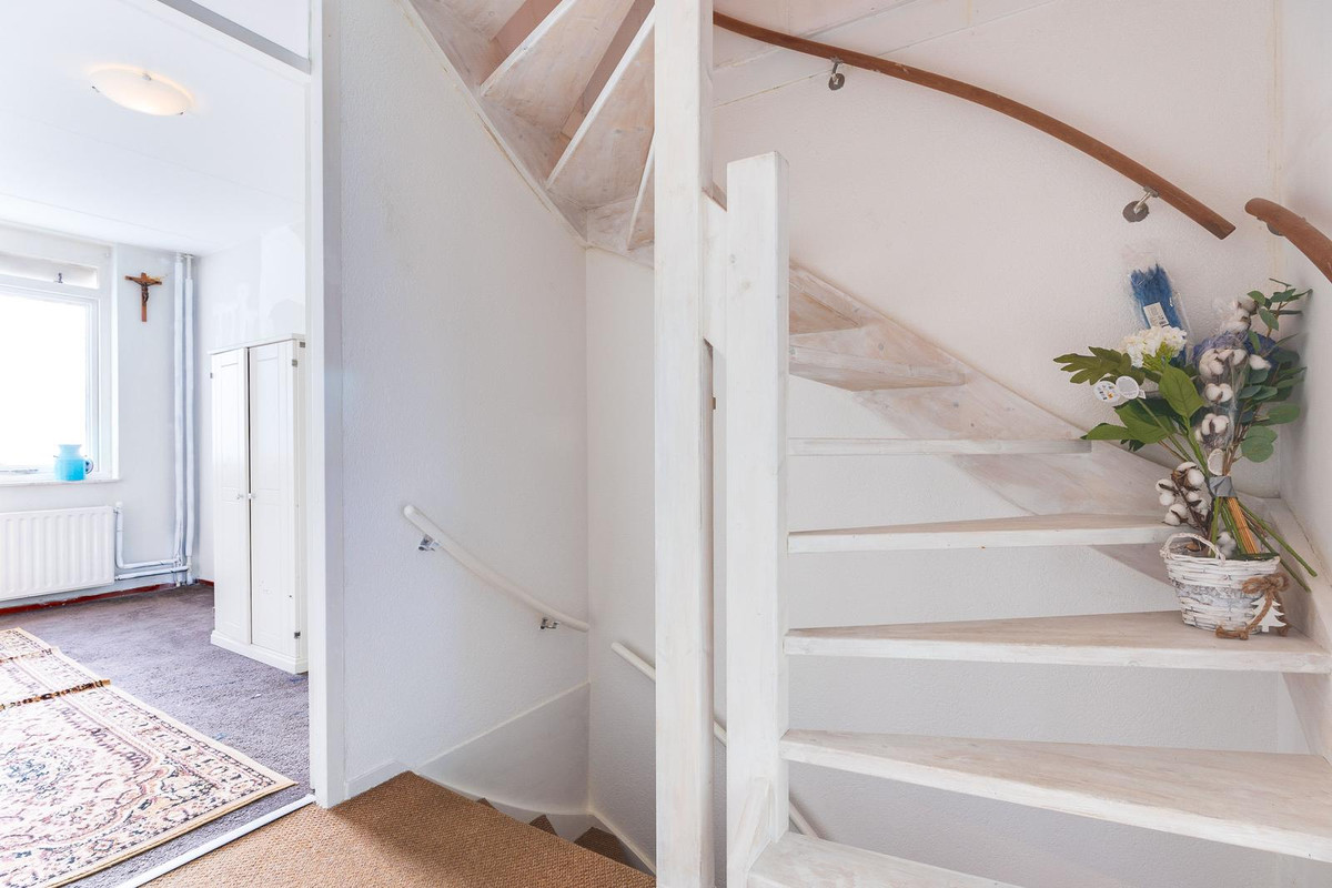 Tussenwoning te koop: Weidemolen 47, Hoorn
