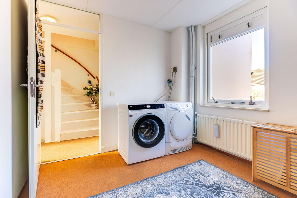 Tussenwoning te koop: Weidemolen 47, Hoorn