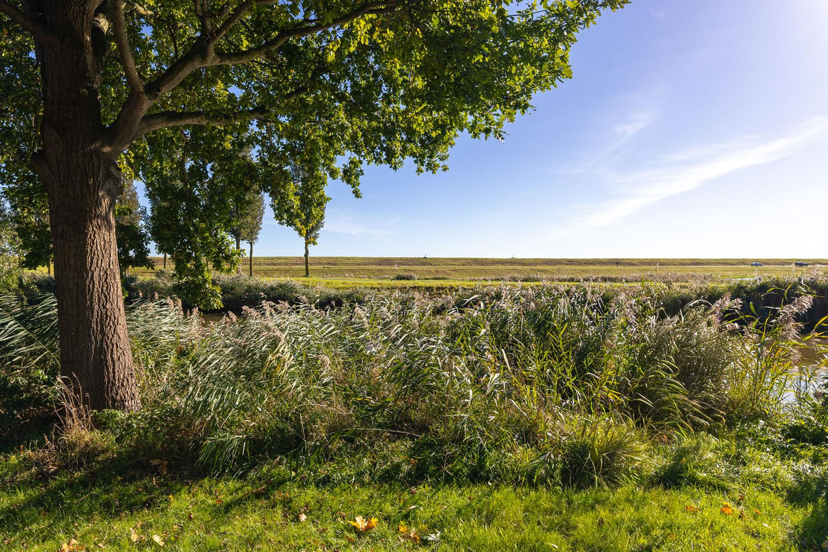 Tussenwoning te koop: Weidemolen 47, Hoorn