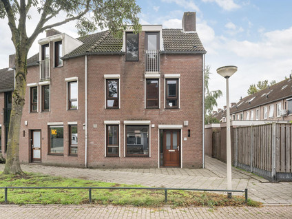 Schotlandstraat 22
