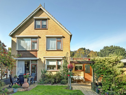 Prins Bernhardstraat 1