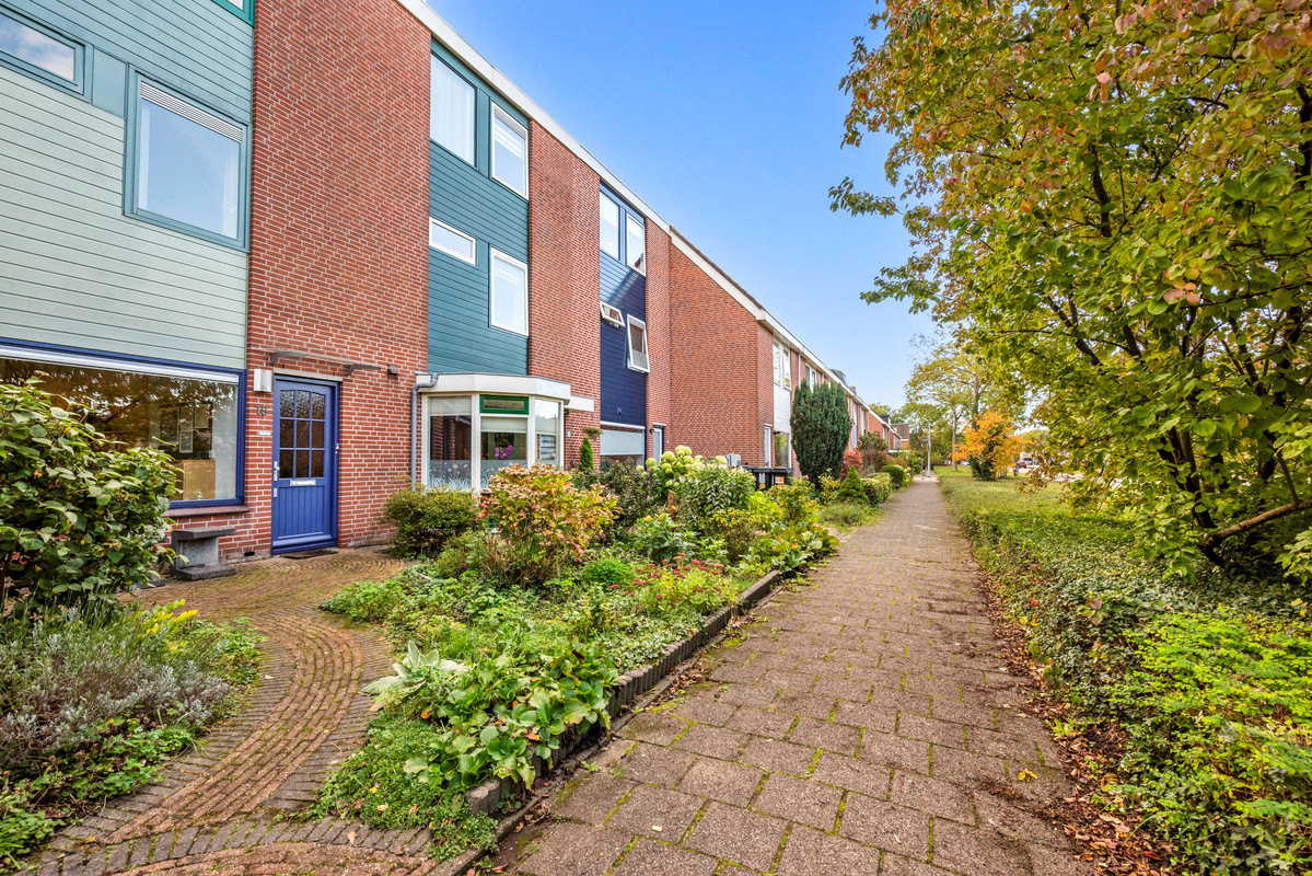 Hoekwoning te koop: Lindholm 18, Hoofddorp