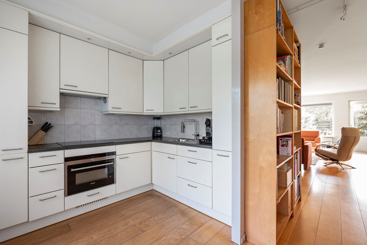 Hoekwoning te koop: Lindholm 18, Hoofddorp