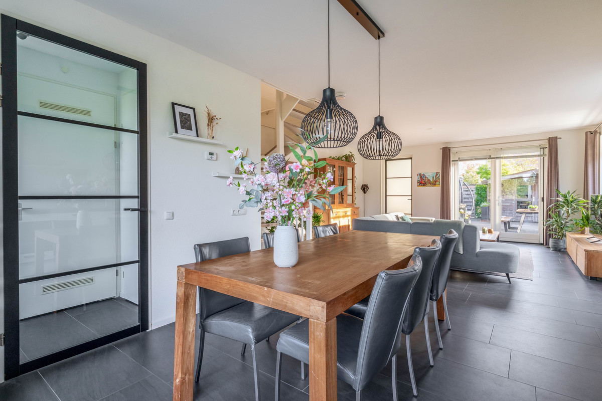 Hoekwoning te koop: Meeroeverslaan 254, Meerstad