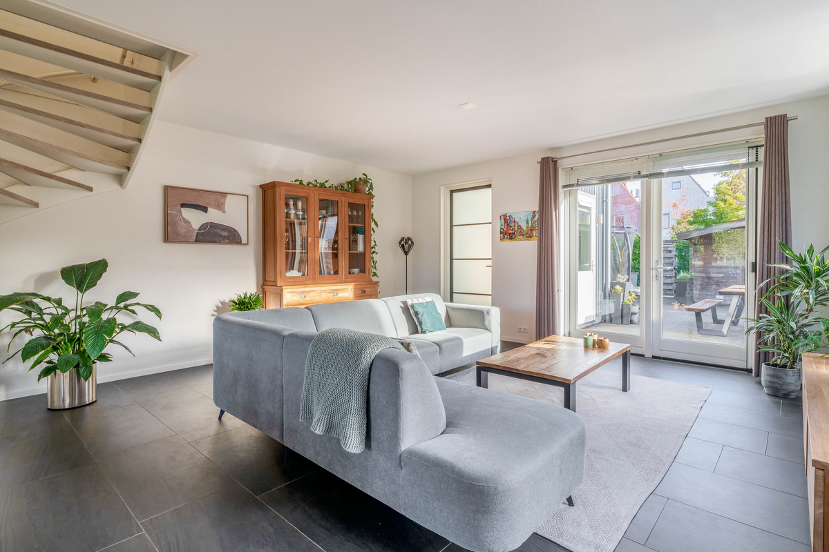 Hoekwoning te koop: Meeroeverslaan 254, Meerstad