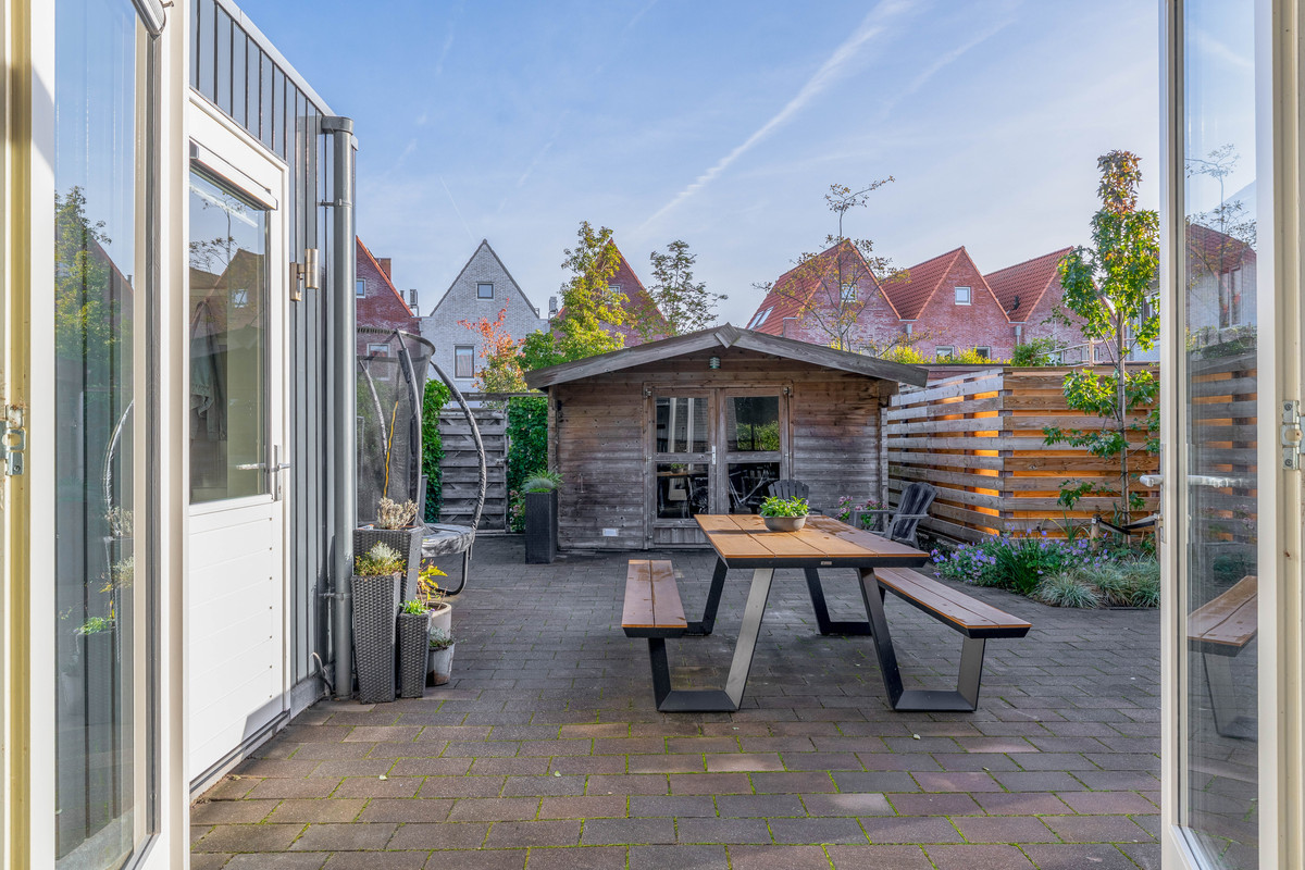 Hoekwoning te koop: Meeroeverslaan 254, Meerstad
