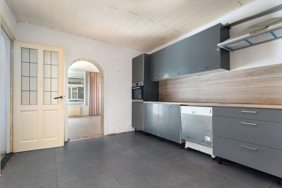 Tussenwoning te koop: Bleijerheiderstraat 30, Kerkrade