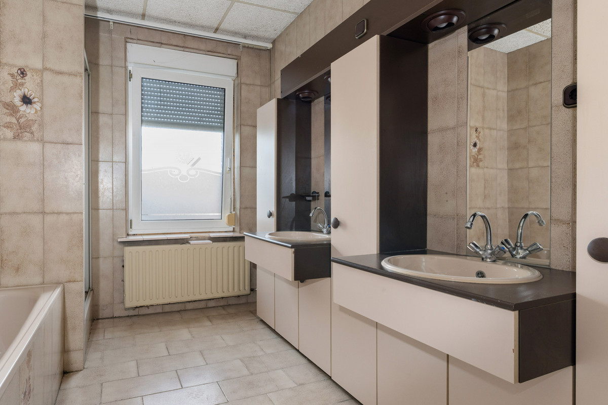 Tussenwoning te koop: Bleijerheiderstraat 30, Kerkrade