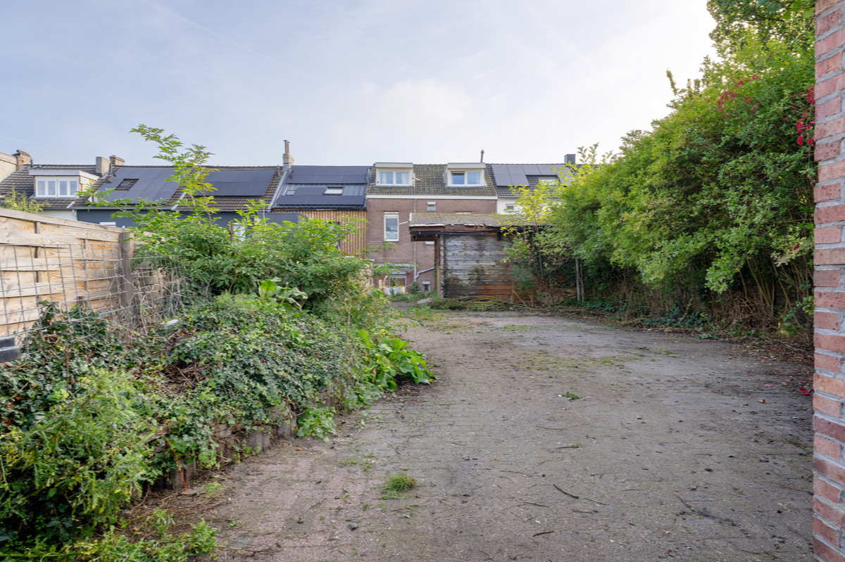 Tussenwoning te koop: Bleijerheiderstraat 30, Kerkrade