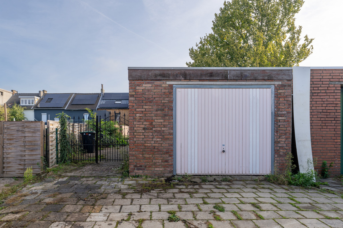 Tussenwoning te koop: Bleijerheiderstraat 30, Kerkrade