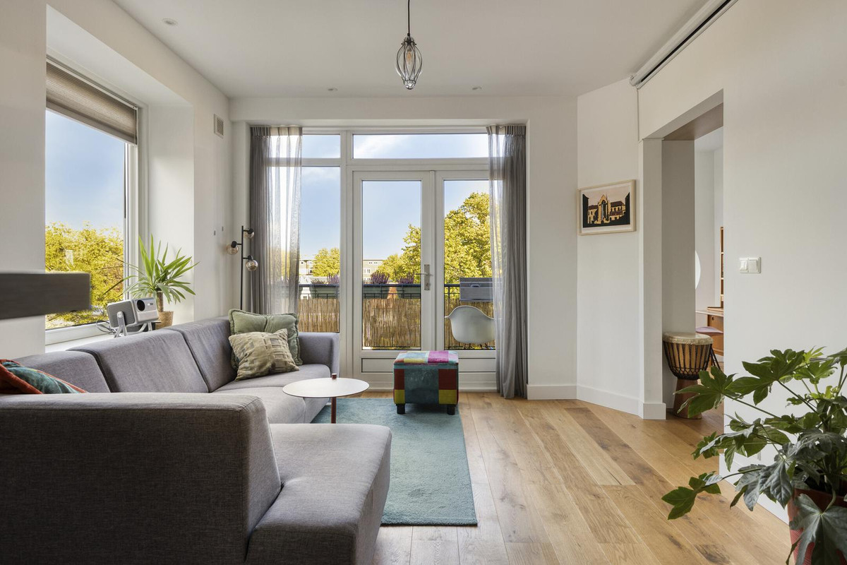 Appartement te koop: Buskenblaserstraat 42-3, Amsterdam