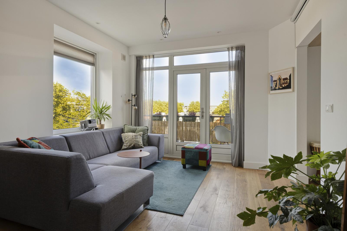 Appartement te koop: Buskenblaserstraat 42-3, Amsterdam
