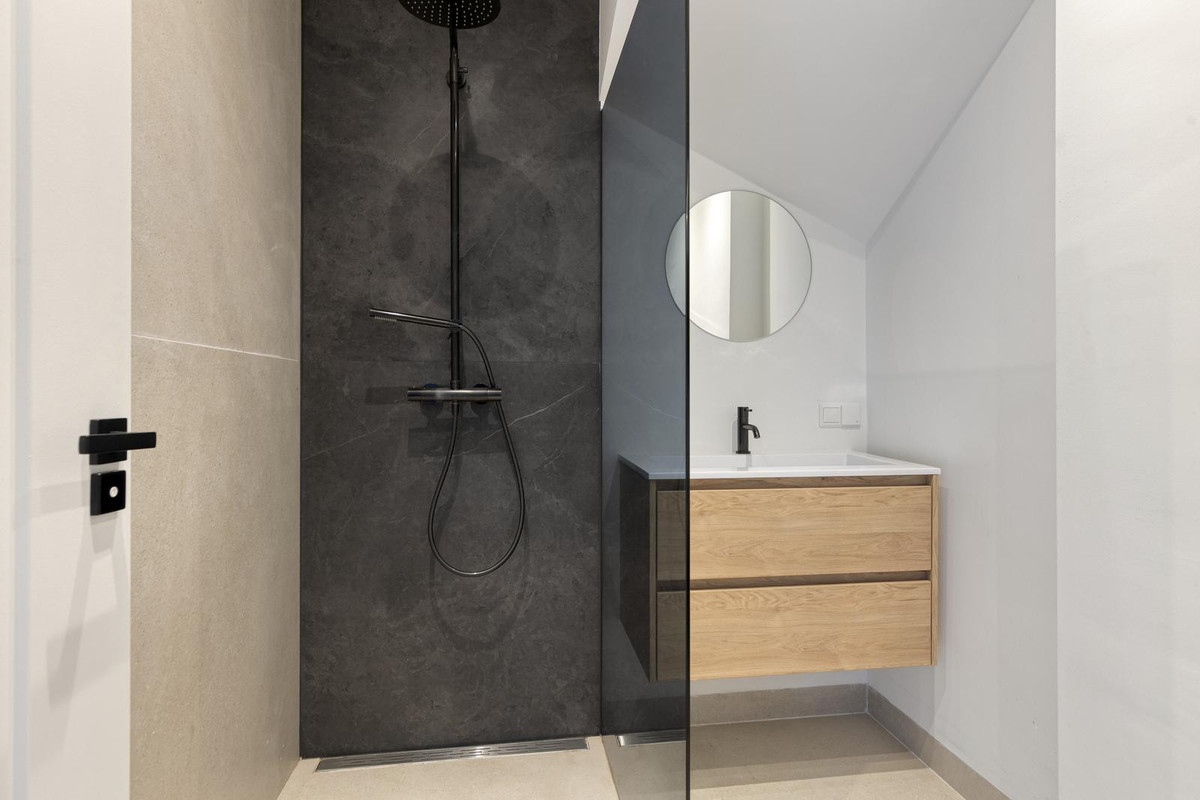 Appartement te koop: Buskenblaserstraat 42-3, Amsterdam
