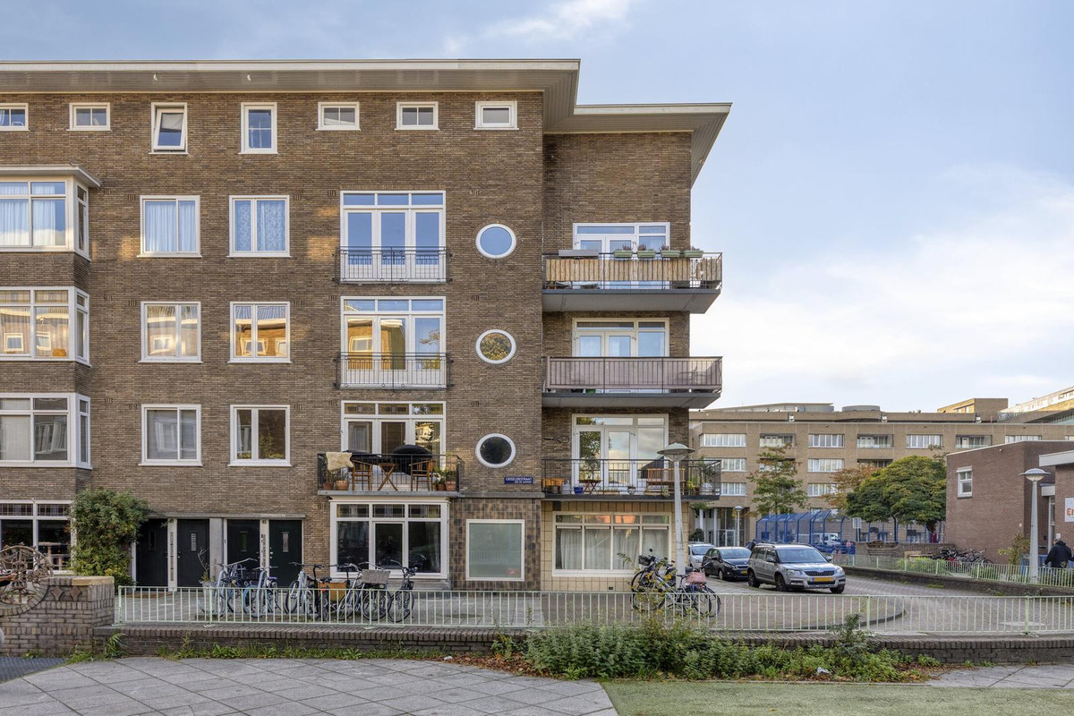 Appartement te koop: Buskenblaserstraat 42-3, Amsterdam