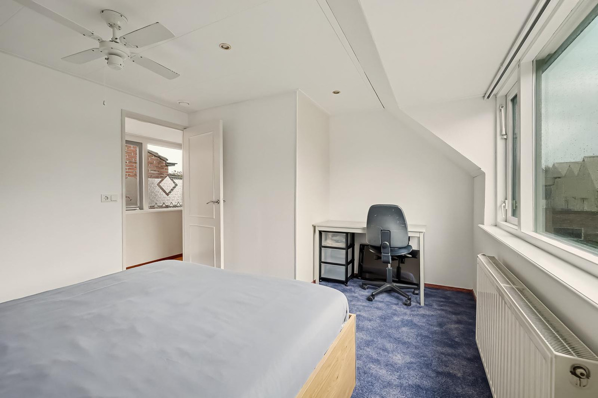 Vrijstaande woning te koop: Prins Bernhardstraat 17, Nieuwdorp