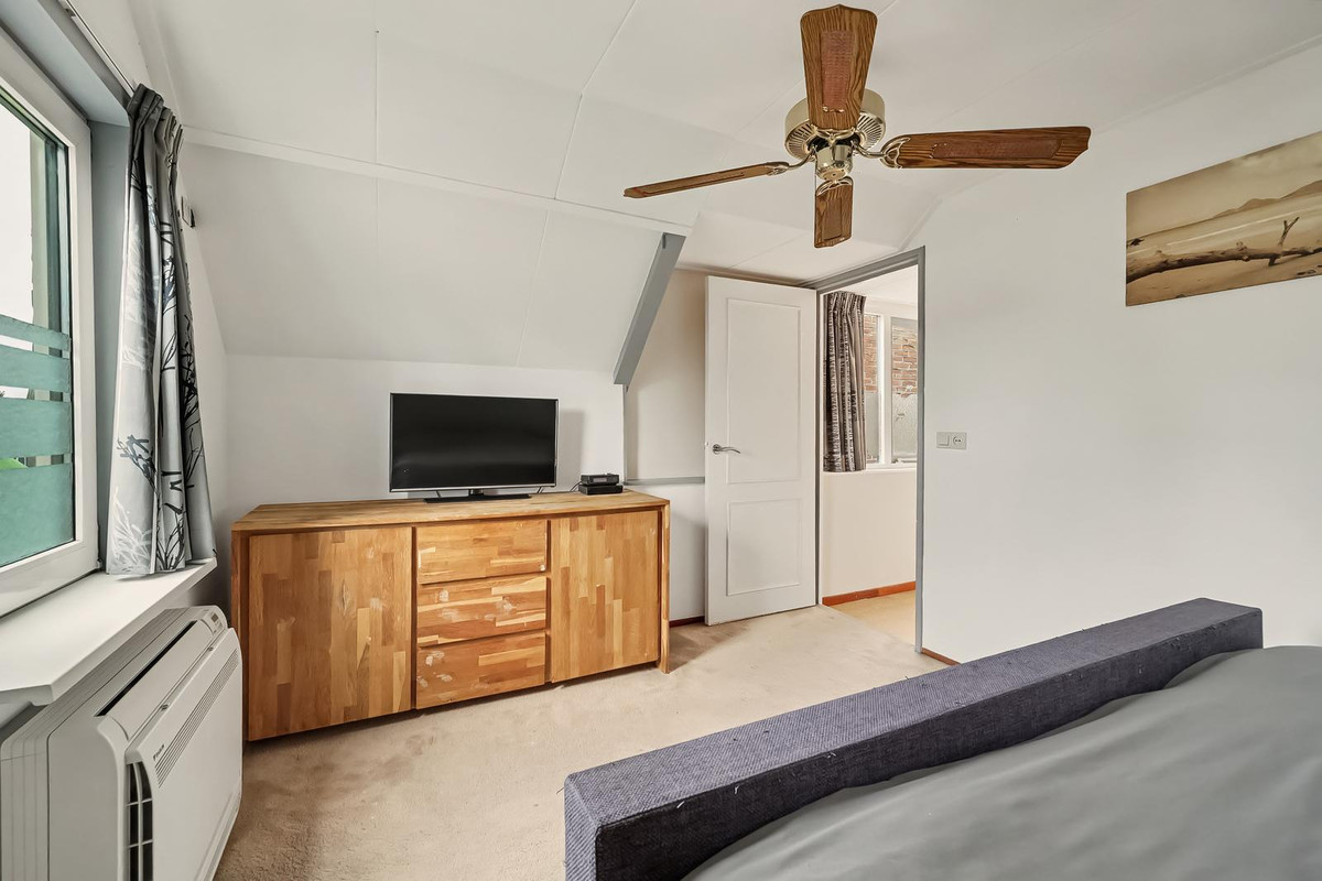 Vrijstaande woning te koop: Prins Bernhardstraat 17, Nieuwdorp