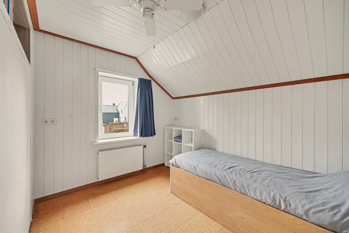 Vrijstaande woning te koop: Prins Bernhardstraat 17, Nieuwdorp