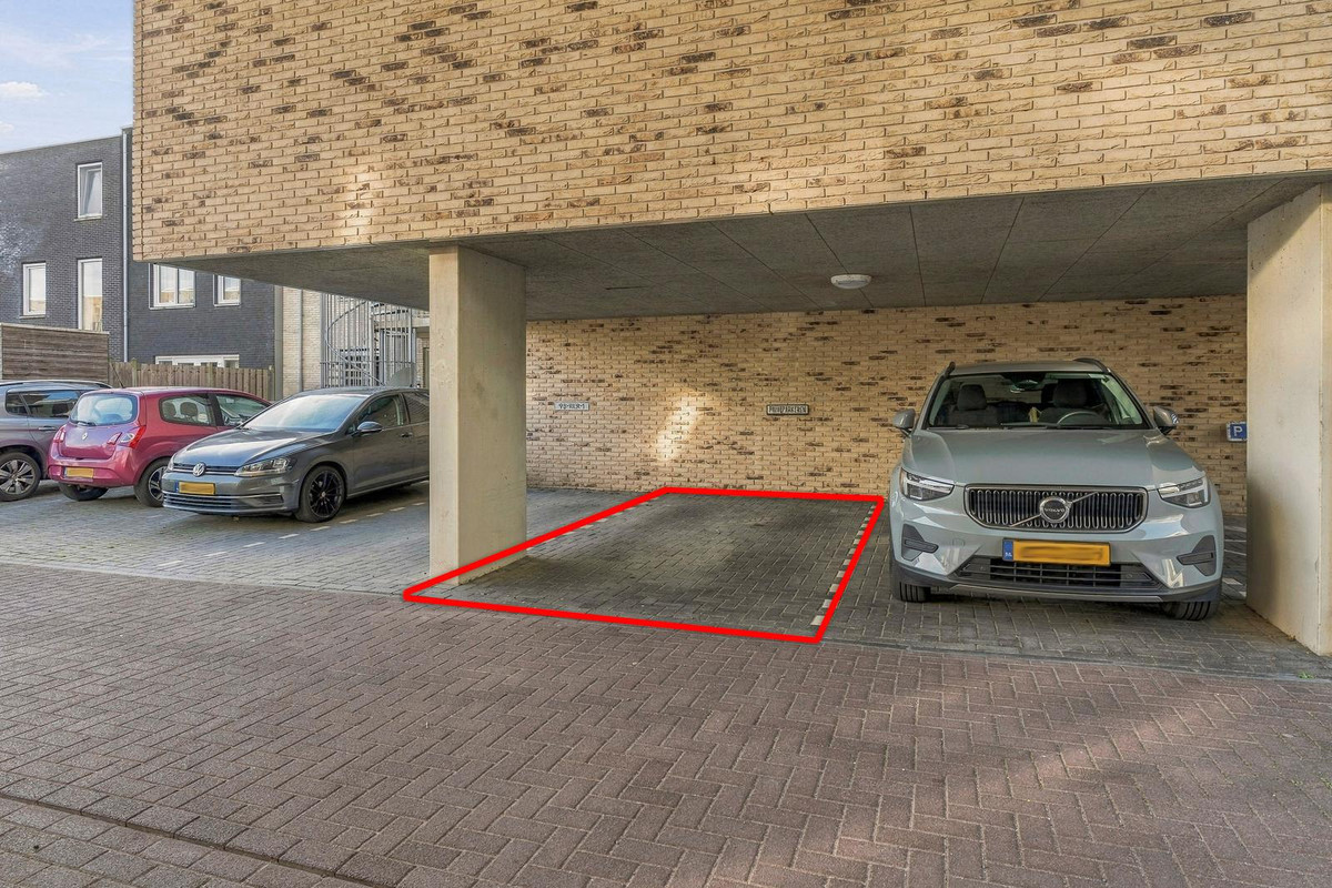 Appartement te koop: Denemarkenstraat 150, Almere