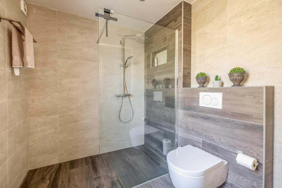 Tussenwoning te koop: Mimosastraat 26, Venlo