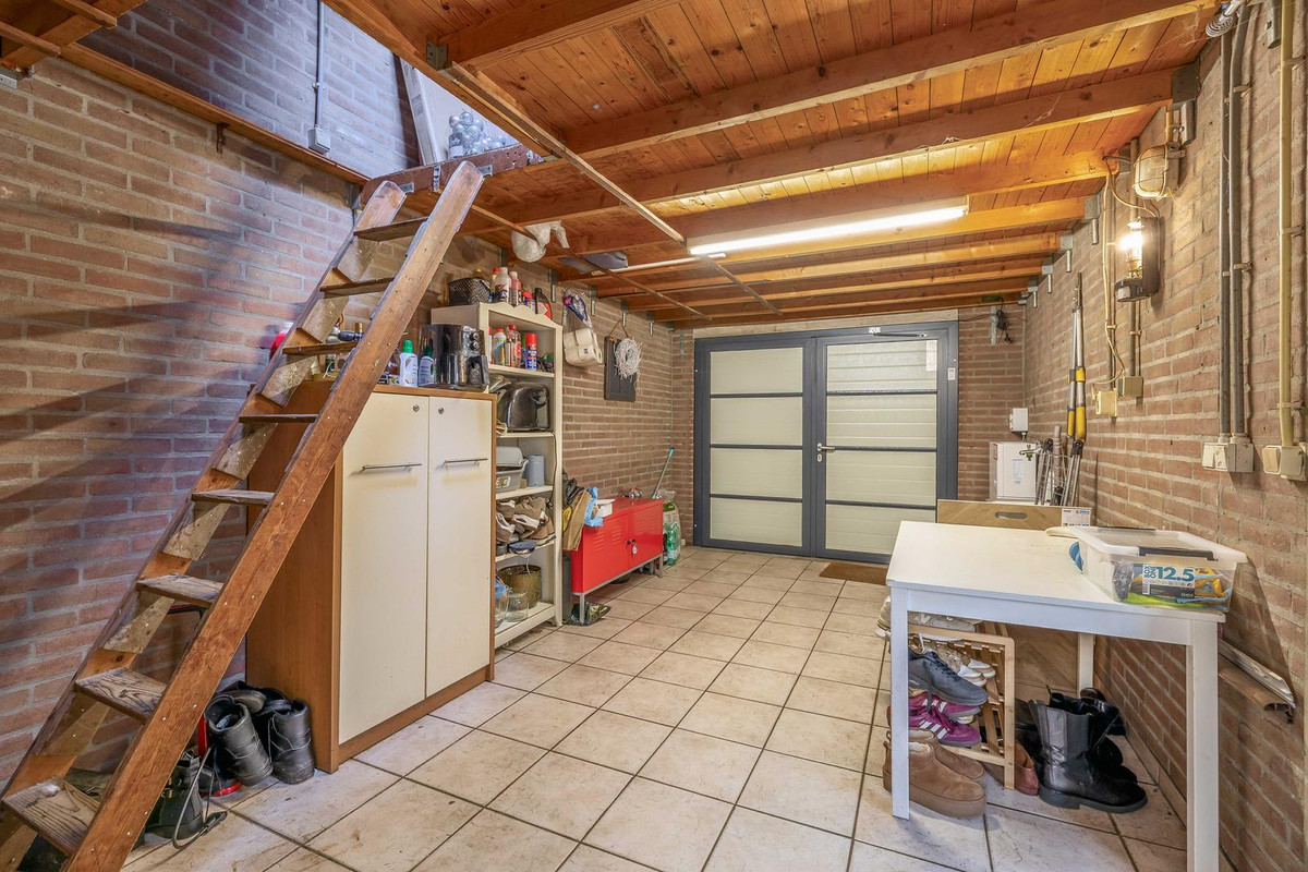 Tussenwoning te koop: Mimosastraat 26, Venlo