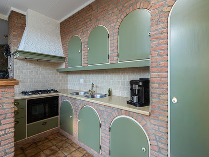 Admiraal de Ruyterstraat 32
