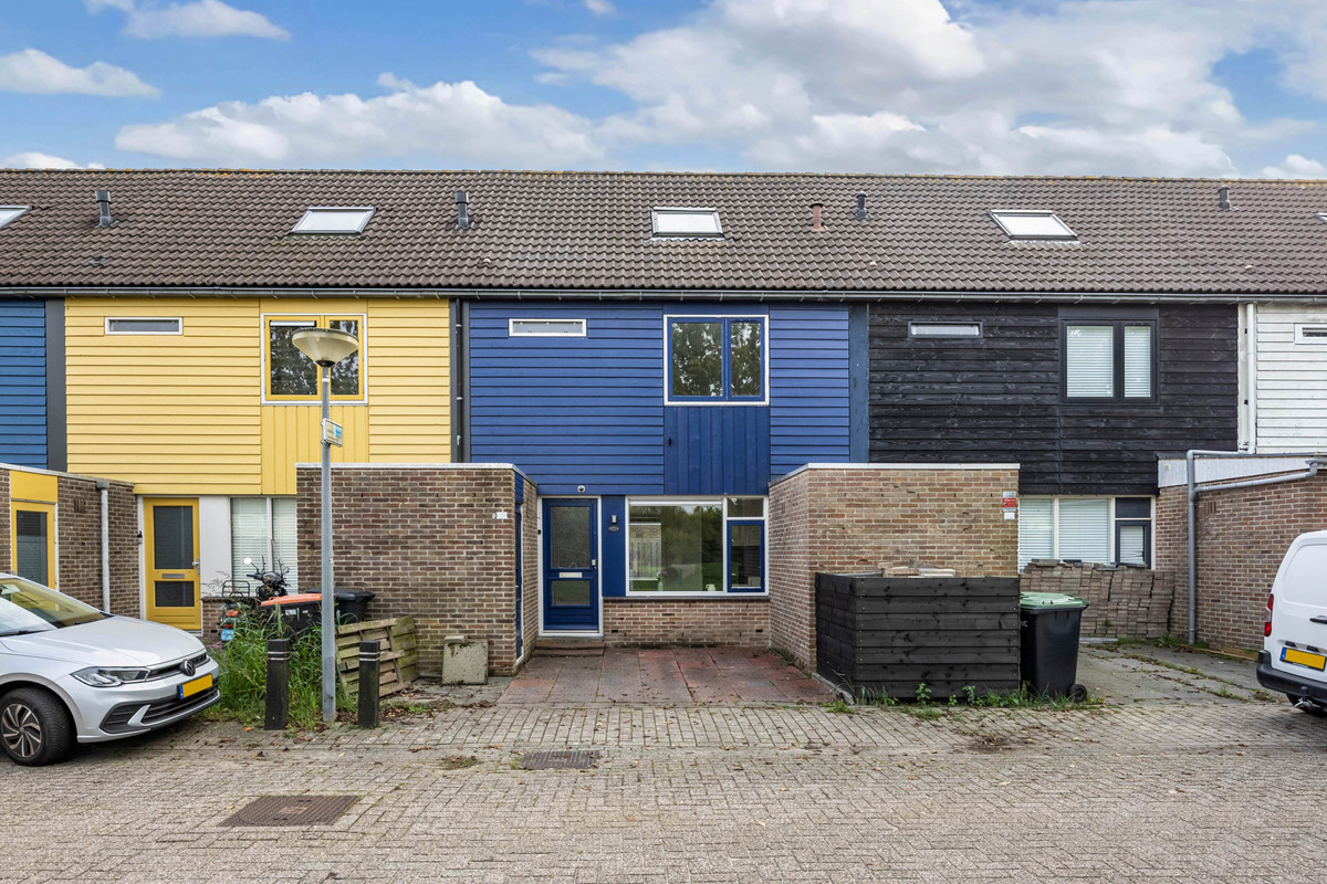 Tussenwoning te koop: Biesbosstraat 103, Lelystad