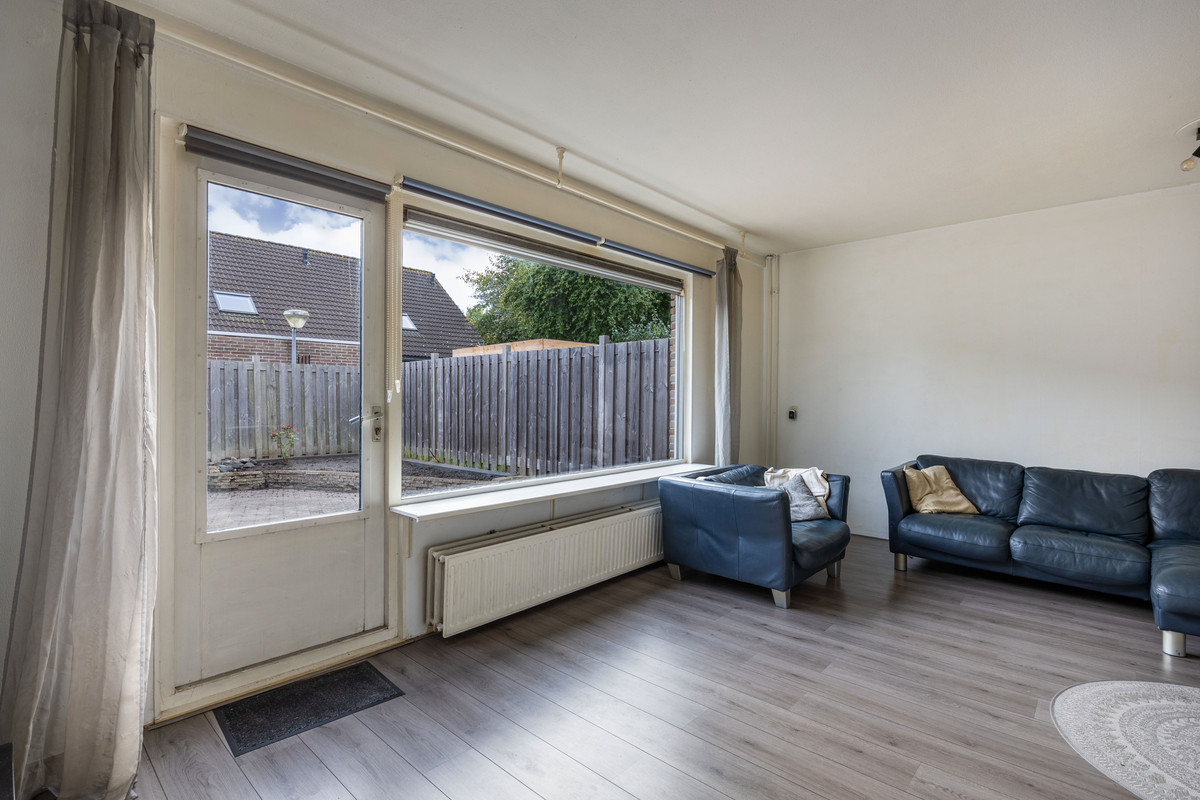 Tussenwoning te koop: Biesbosstraat 103, Lelystad