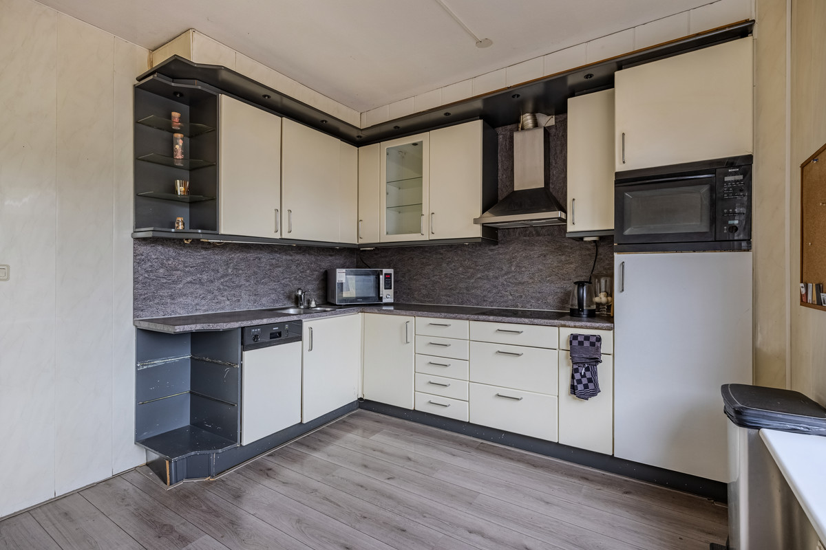 Tussenwoning te koop: Biesbosstraat 103, Lelystad