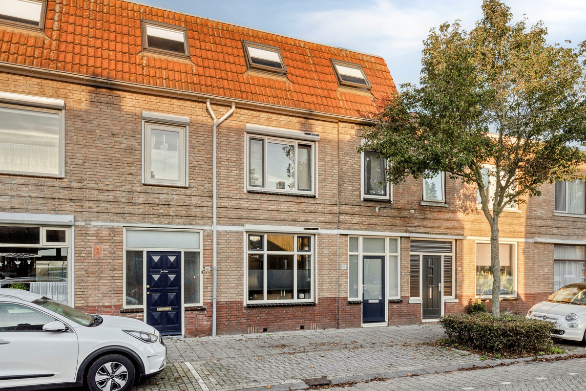 Tussenwoning te koop: Borgvlietsedreef 80, Bergen Op Zoom