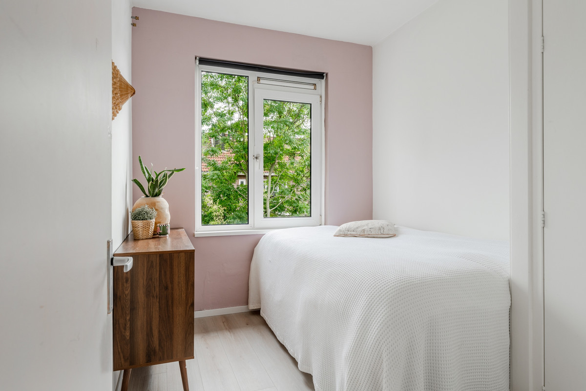 Appartement te koop: Medemblikstraat 60-1, Amsterdam