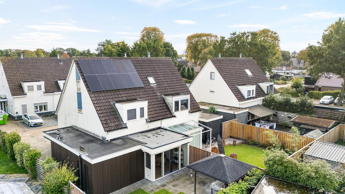Twee-onder-één-kap te koop: Westerbeek 7, Schoonebeek
