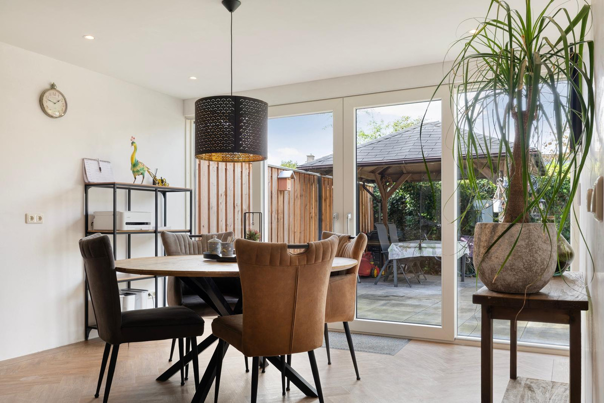 Twee-onder-één-kap te koop: Westerbeek 7, Schoonebeek